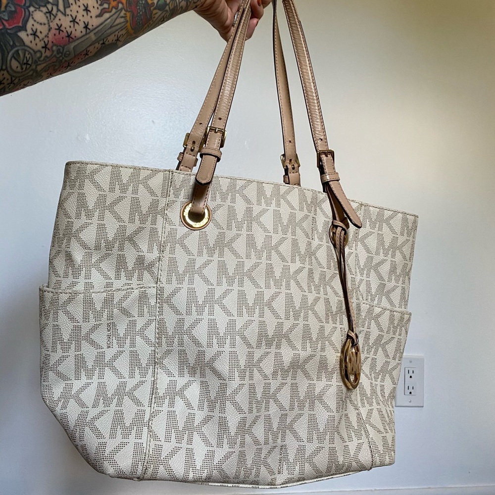 Michael Kors Tote
